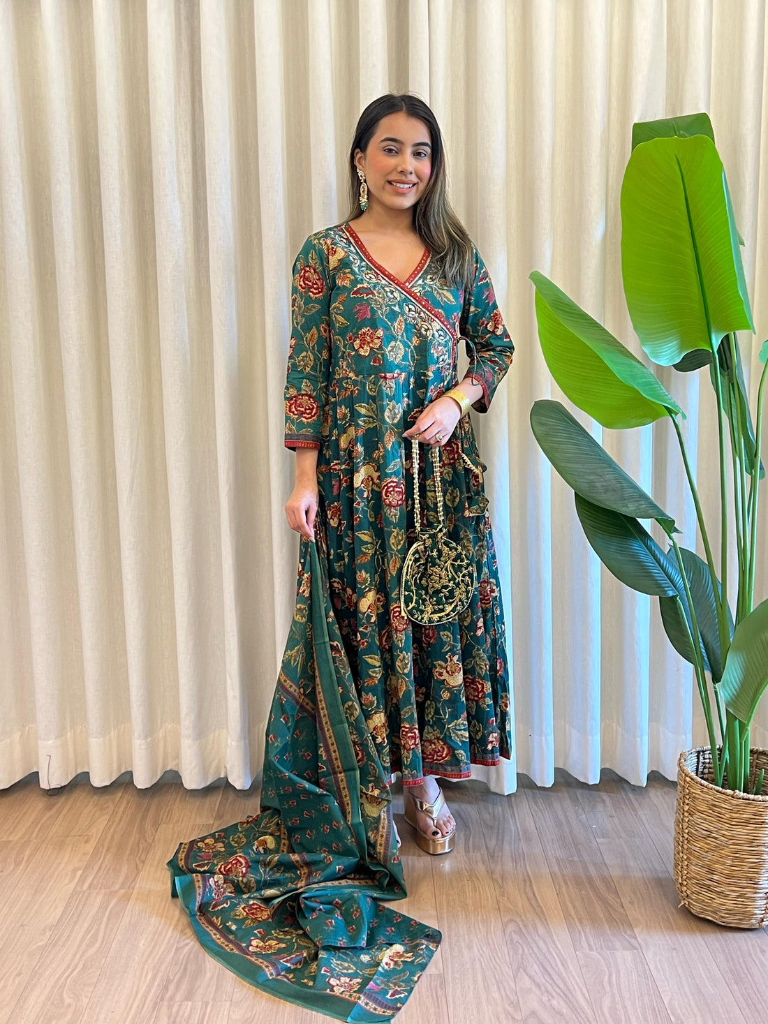 Latest Green Dupatta Set for Women – Designer Indian Ethnic Wear Online