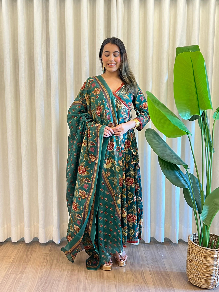 Latest Green Dupatta Set for Women – Designer Indian Ethnic Wear Online